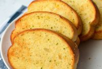 Crispy Air Fryer Texas Garlic Toast