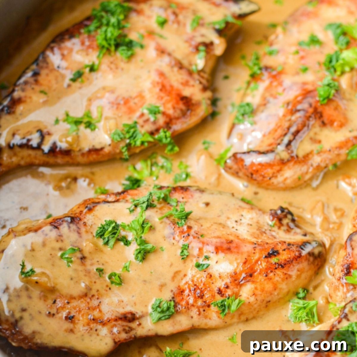Simple Keto Low Carb Creamy Garlic Chicken Skillet 1 featured 2429
