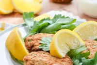 Crispy Air Fryer Salmon Cakes