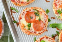 Toasty Pizza Muffins